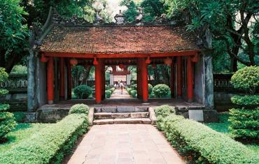 Luxury Indochina Holidays from Hanoi 18 days